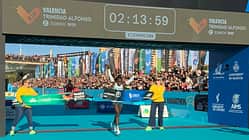 Joyciline Jepkosgei gewinnt Valencia-Marathon 2025 Joyciline Jepkosgei