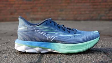 Mizuno Wave Skyrise 6