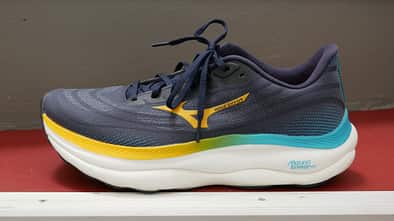 Mizuno Wave Sky 9