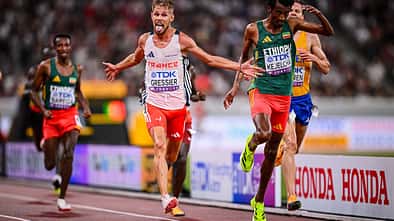 Jimmy Gressier überrascht den Äthiopier Yomif Kejelcha im 10.000-m-Finale.