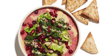 RW 12/2020 LC Ernährung Läuferküche Pita-Fladen Fattusch Pizza Schiffchen Dip Rote-Bete-Hummus-Dip