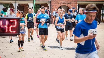2020,Lauf,Läufer,MBS Arena,Marathon,Potsdam,proWissen