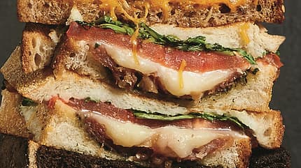 Rezept, Sandwich, Tomate, Mozzarella Rezept Tomate-Mozzarella Sandwich Bild