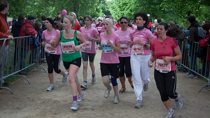 Berliner Frauenlauf: Durch den Tiergarten Berliner Frauenlauf: Durch den Tiergarten