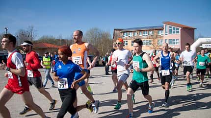 Start zum Halbmarathon rund um den Donatussee Start zum Halbmarathon rund um den Donatussee