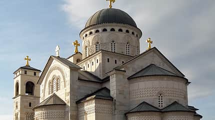 Die Auferstehungskathedrale ist eines der Wahrzeichen Podgoricas.