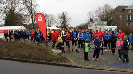 Startvorbereitungen zum Düffelwarder WarmUp-Lauf
