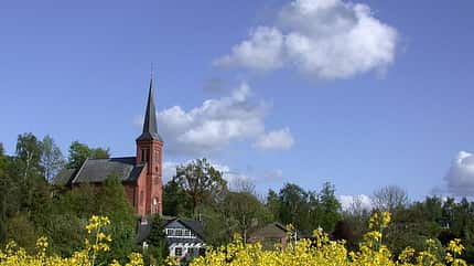 Die Kirche Klein Wesenberg veranstaltet den Silvesterlauf.
