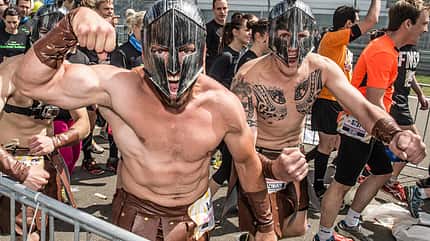 StrongmanRun 2015 Teilnehmer in Verkleidung
