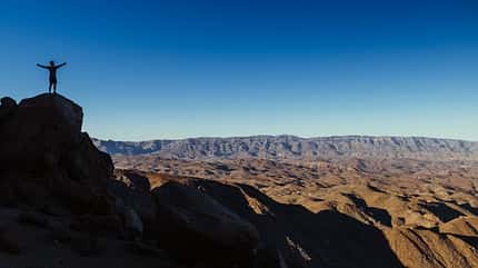 Brooks Runs Namibia