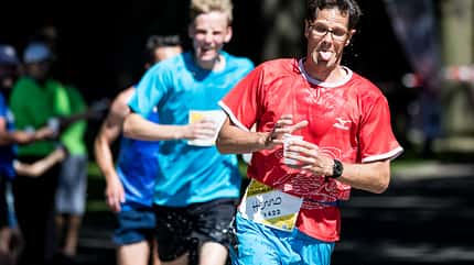 Köln,Rheinenergie Stadion,Stadionlauf,kirche.läuft,pulsschlag