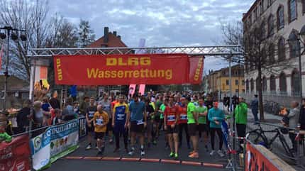 Start zum Heidenauer Citylauf Start zum Heidenauer Citylauf