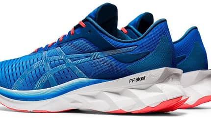 Asics Novablast