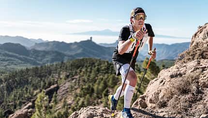Der Top-Trailläufer Pau Capell nutzt Trailrunning-Stöcke