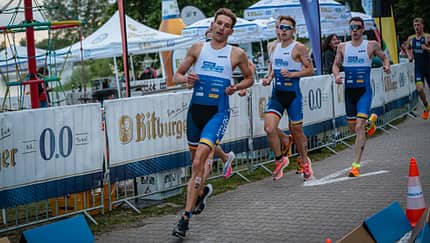 Spannender Saison-Auftakt am Hardtsee