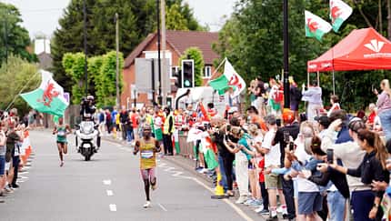 Kiplangat und Stenson gewinnen Marathon​