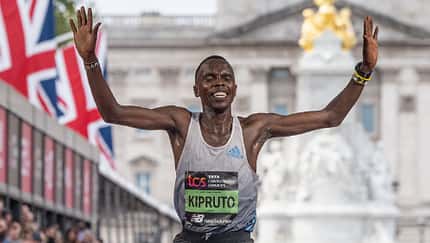 Amos Kipruto und Yalemzerf Yehualaw gewinnen