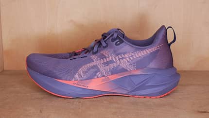 Asics Novablast 5