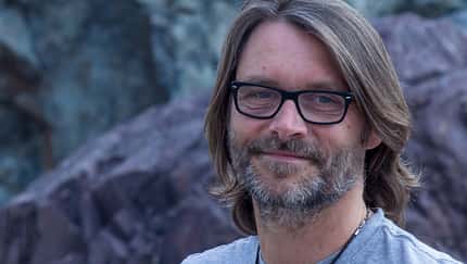 Prof. Dr. Oliver Stoll﻿