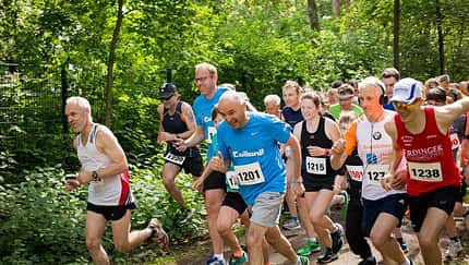 Start zum Berliner Spendenlauf der Deutschen Kinderrheuma-Stiftung 2