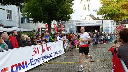 Zieleinlauf beim Wipperfürther Stadtlauf