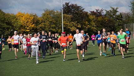 Start zum Volkslauf "Rund um den Flugplatz" St. Augustin