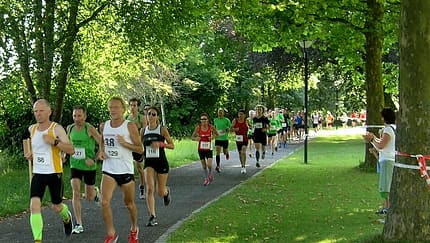 Auf der Strecke beim Brunnenfestlauf in Bad Waldsee
