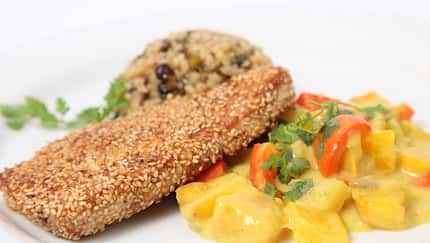 Putensteak auf Mango-Bananen-Sauce