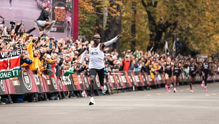 Eliud Kipchoge läuft im April in Hamburg