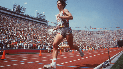 Joan Benoit bei ihrem historischen Olympia-Marathon-Sieg 1984