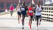 Tamirat Tola beim New York City Marathon 2023