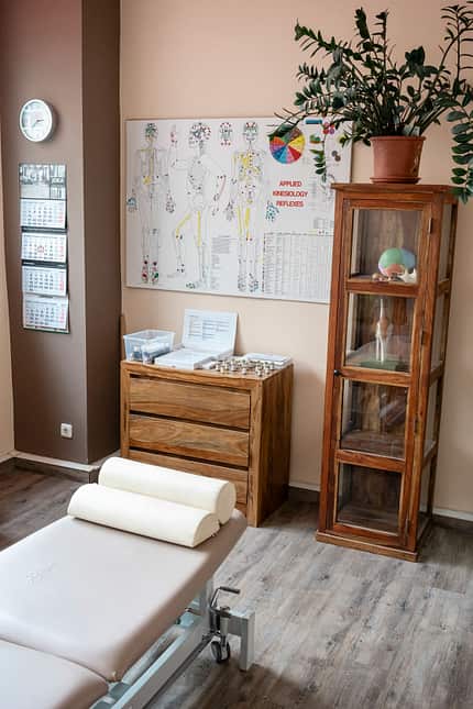Im Laufladen Erfurt gibt es eine eigene Physiotherapie-Praxis. Im Laufladen Erfurt gibt es eine eigene Physiotherapie-Praxis.